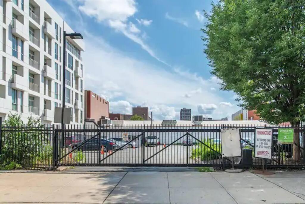 Free Parking 40 Off 2Bdr Prudendtial Center Appartement Newark Buitenkant foto