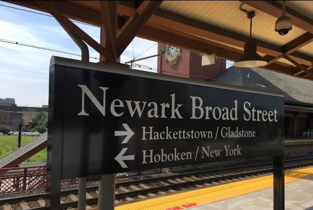 Free Parking 40 Off 2Bdr Prudendtial Center Appartement Newark Buitenkant foto